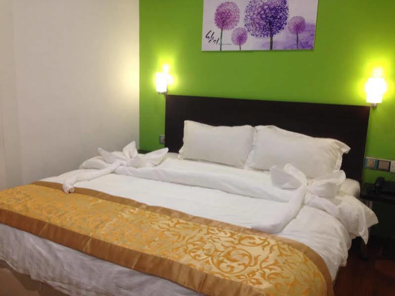 Hotel Zamburger Nur Ramadhan - Previously G Home Hotel Kota Bharu Eksteriør billede